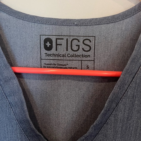 Figs Heathered Blue Scrub Set Size Small - Picture 2 of 8